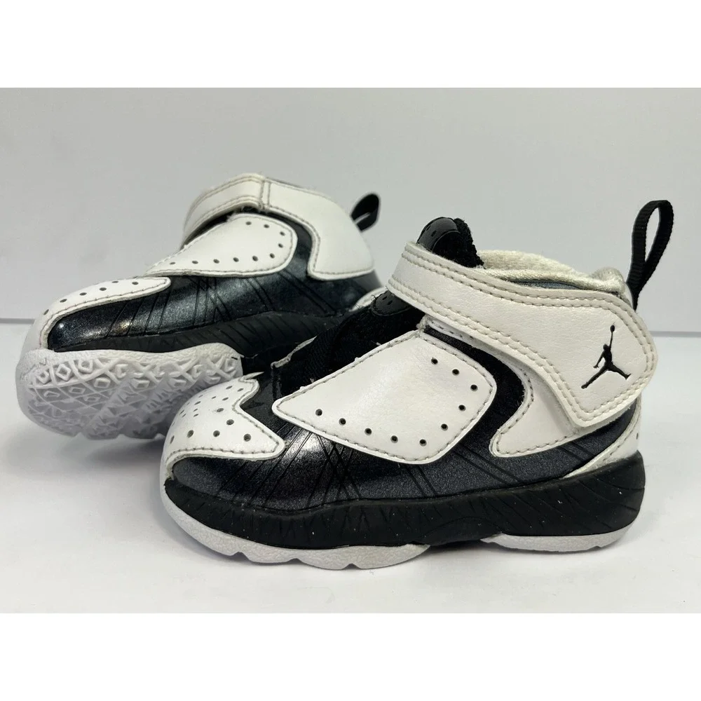 Nike Air Jordan 2012 Retro Toddler Size 4C White Black Shoes 487861-100
